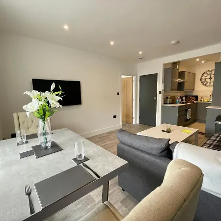 Tregenna Place - 1 - Town Centre Apartment